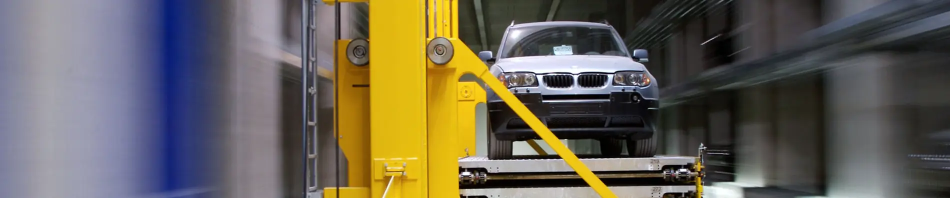 BMW-Welt Muenchen Tagesspeicher fuer Autos